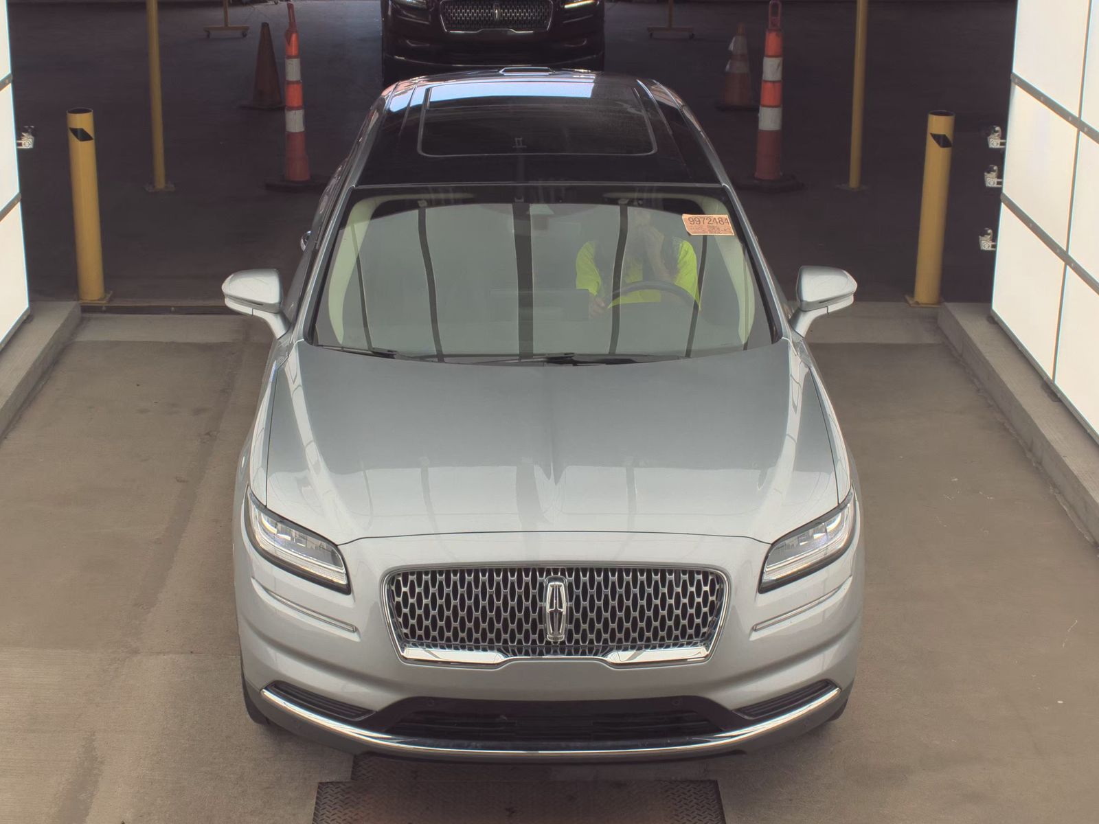 2022 Lincoln Nautilus Reserve FWD
