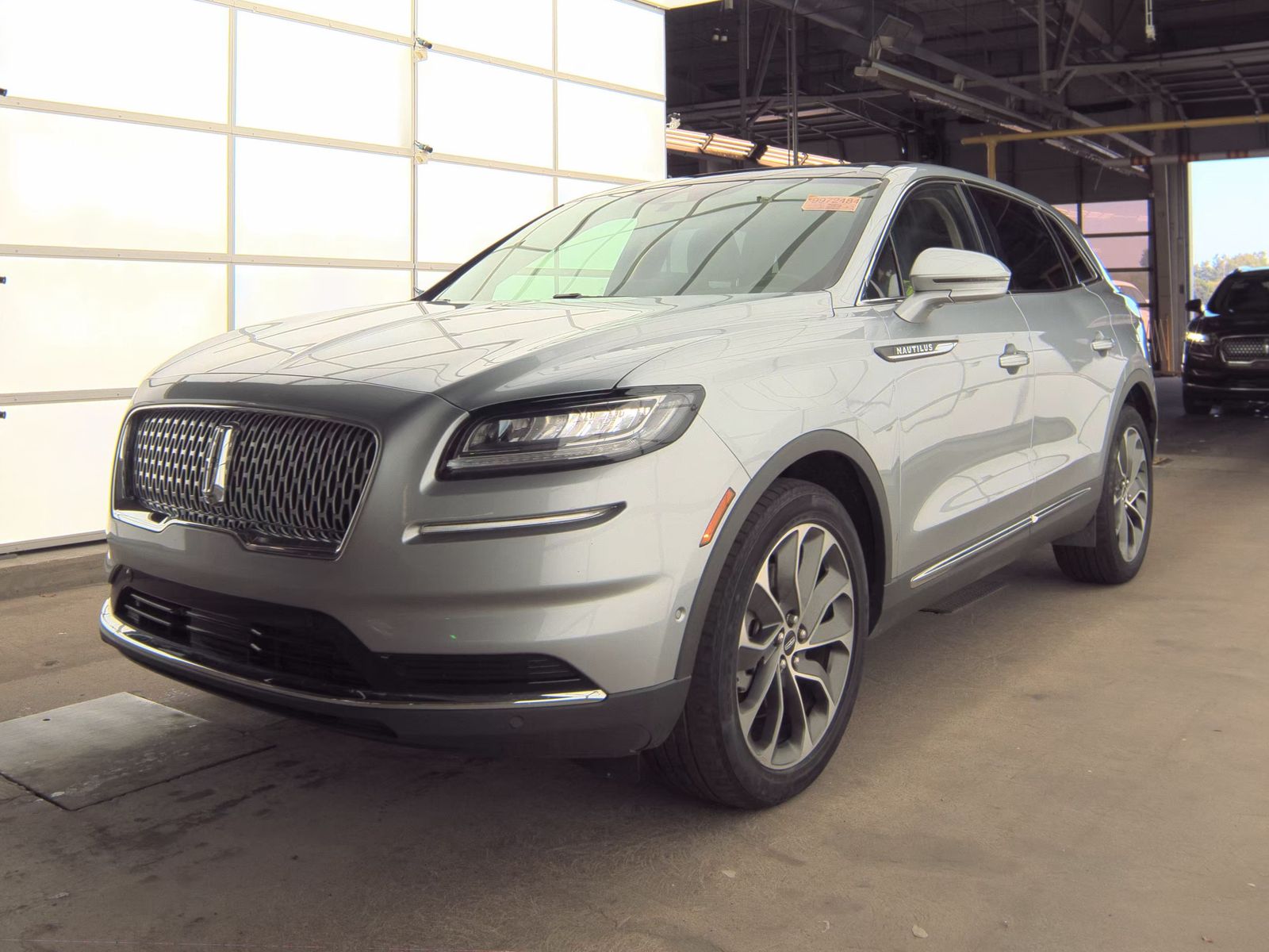 2022 Lincoln Nautilus Reserve FWD