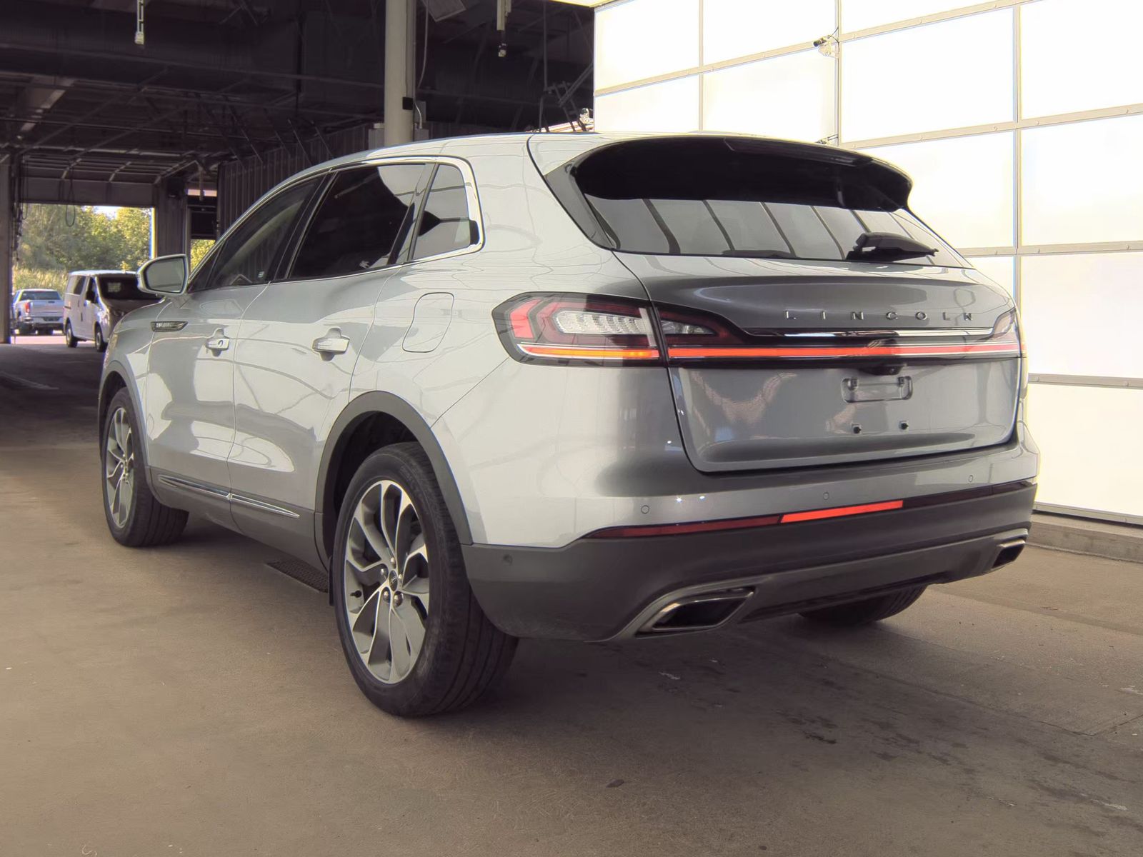 2022 Lincoln Nautilus Reserve FWD