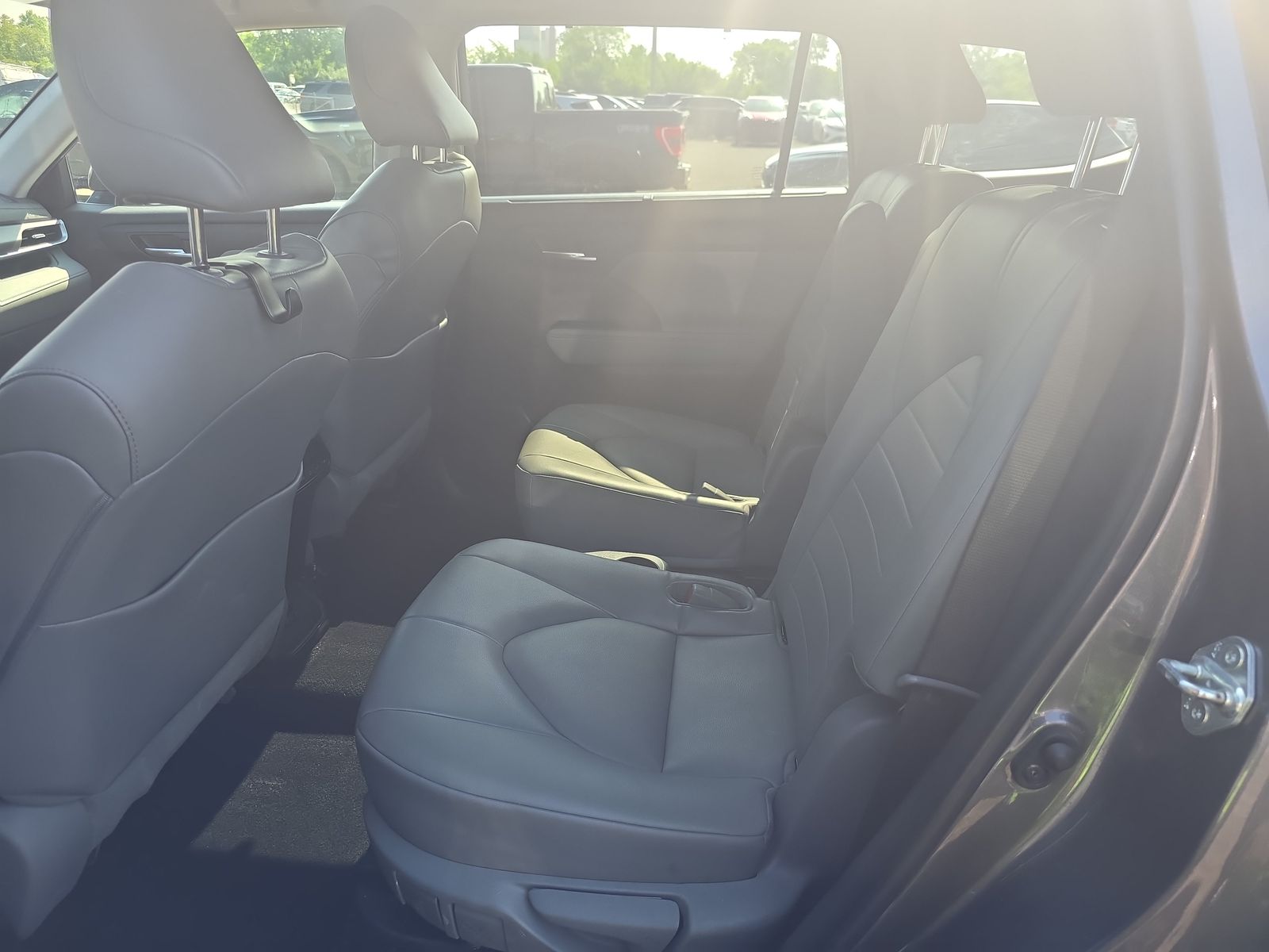 2022 Toyota Highlander Hybrid XLE AWD
