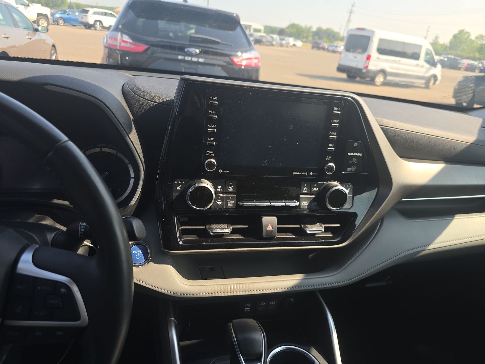 2022 Toyota Highlander Hybrid XLE AWD