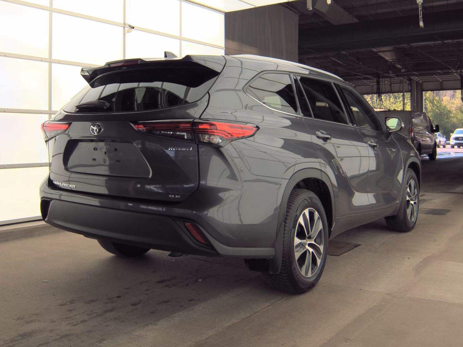 2022 Toyota Highlander Hybrid XLE AWD