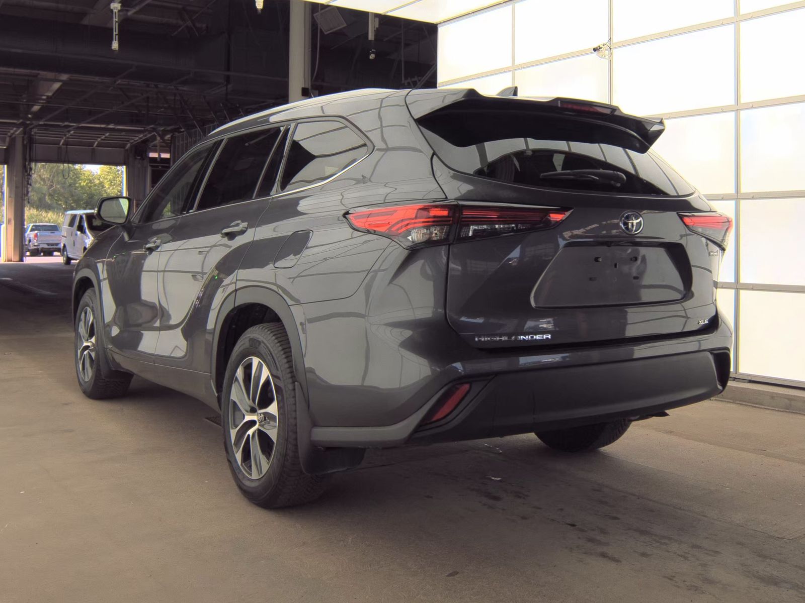 2022 Toyota Highlander Hybrid XLE AWD