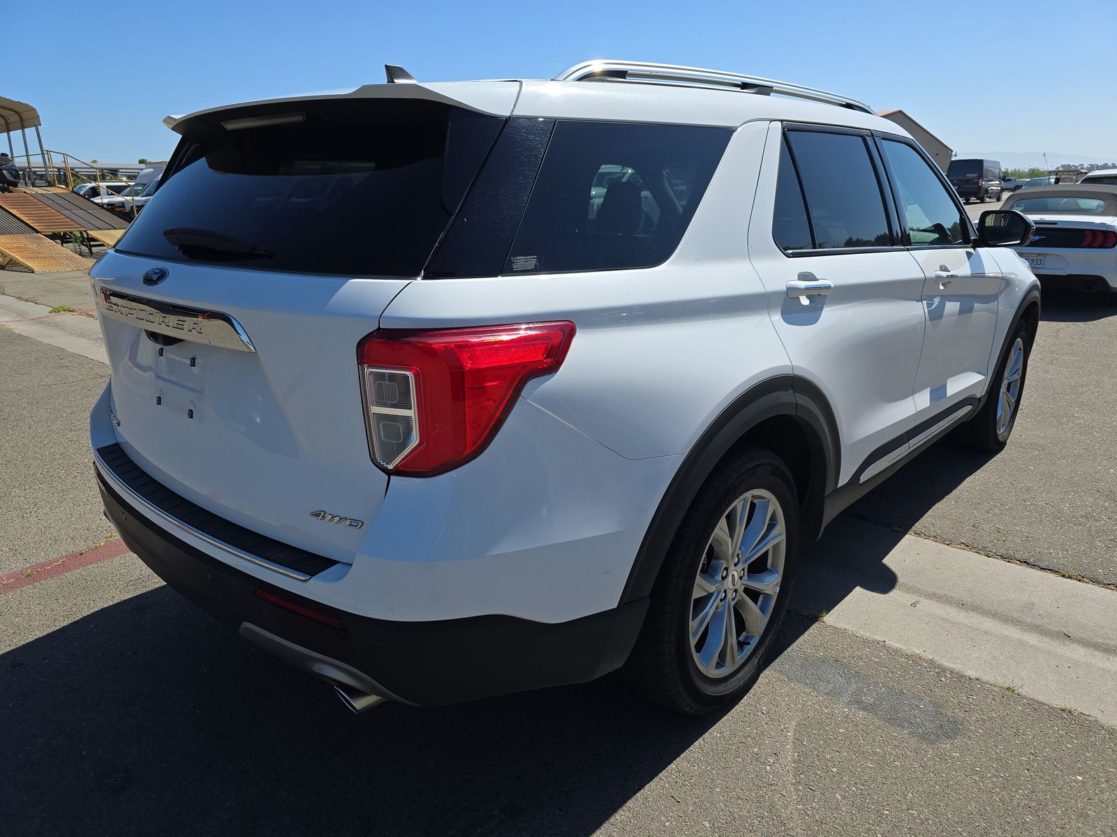 2023 Ford Explorer Limited AWD