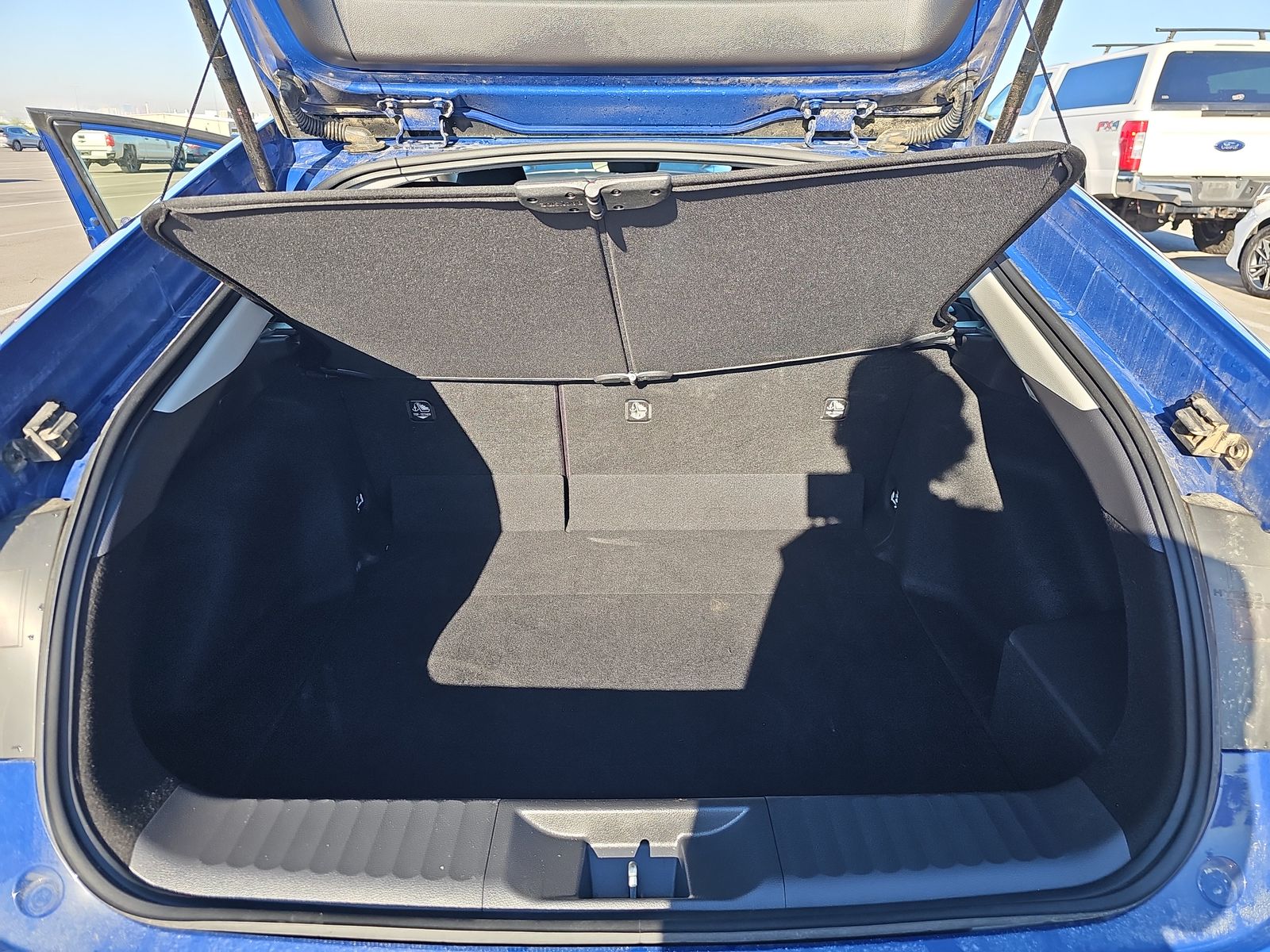 2025 Toyota Prius LE FWD