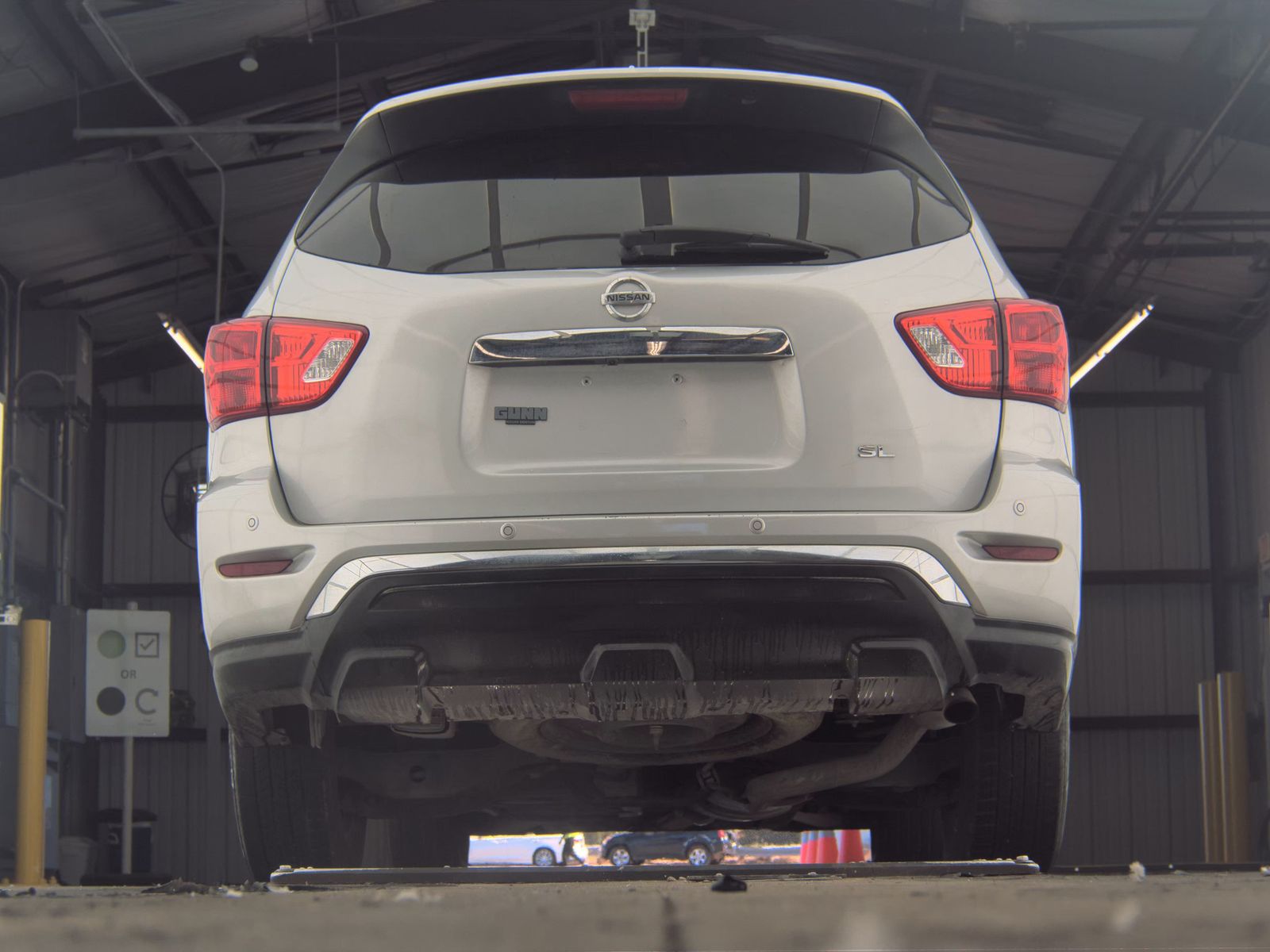 2020 Nissan Pathfinder SL FWD