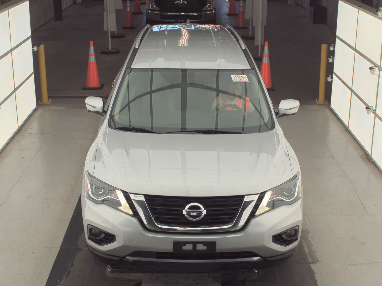 2020 Nissan Pathfinder SL FWD
