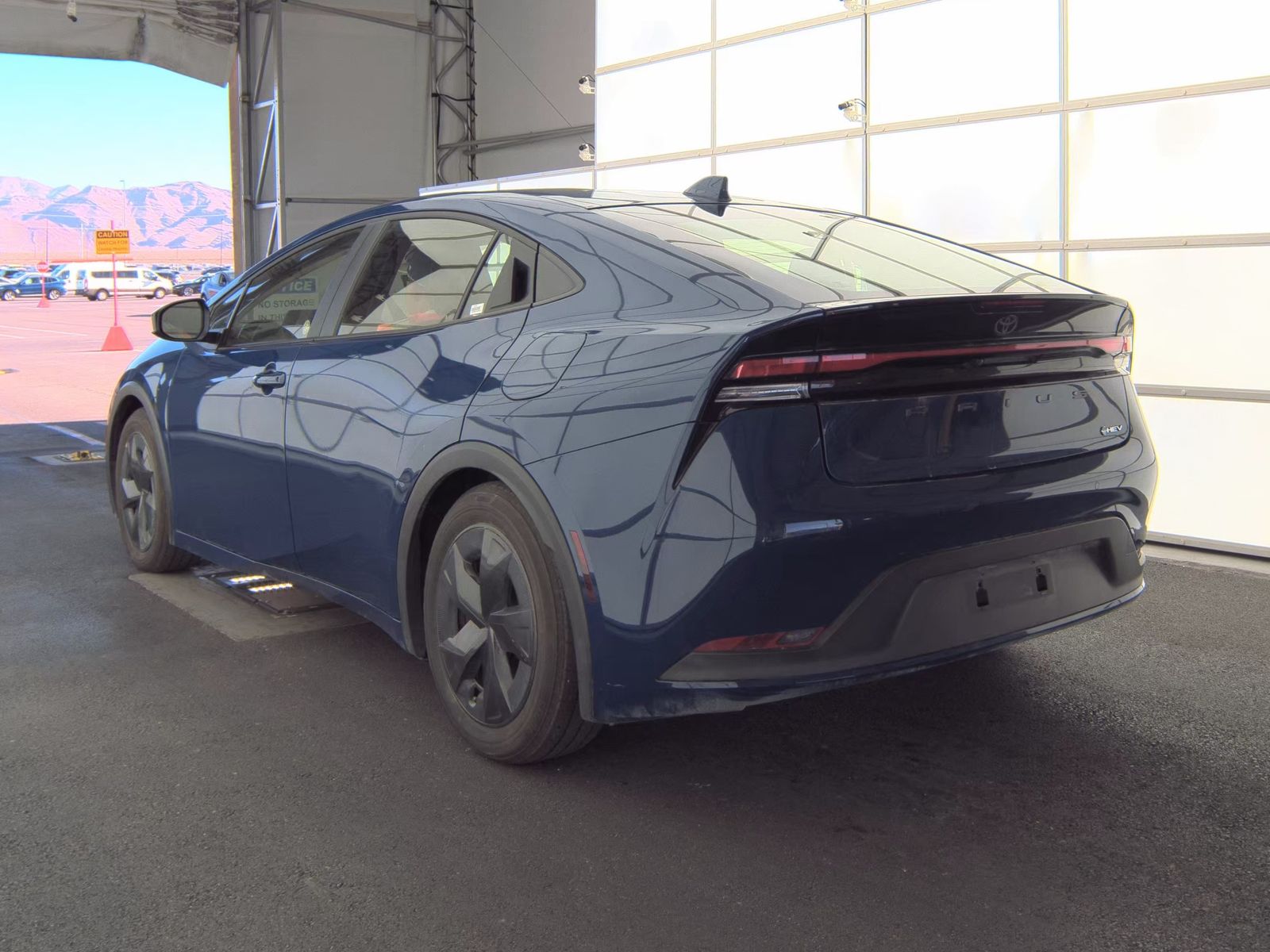 2025 Toyota Prius LE FWD