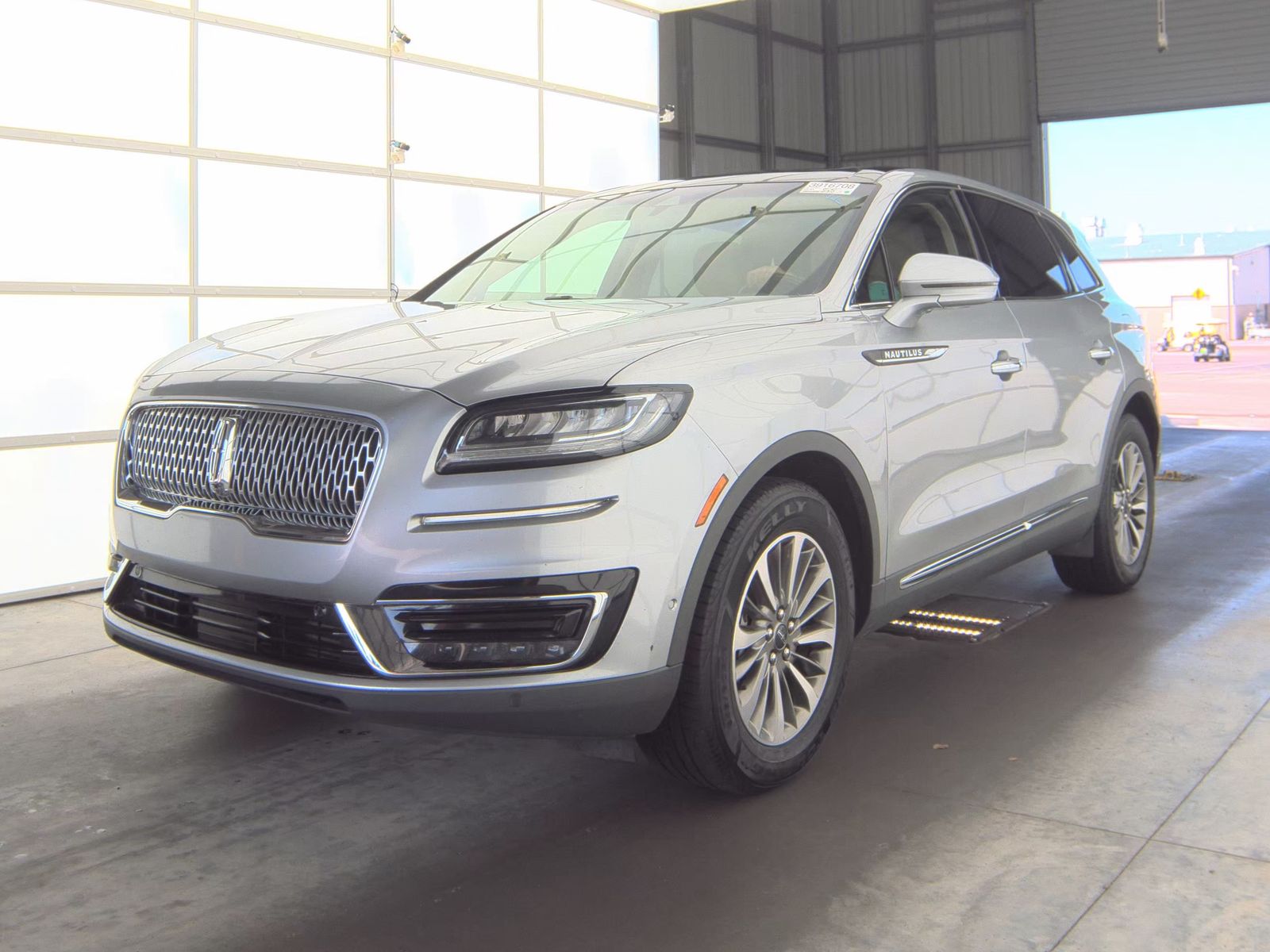 2020 Lincoln Nautilus Reserve FWD