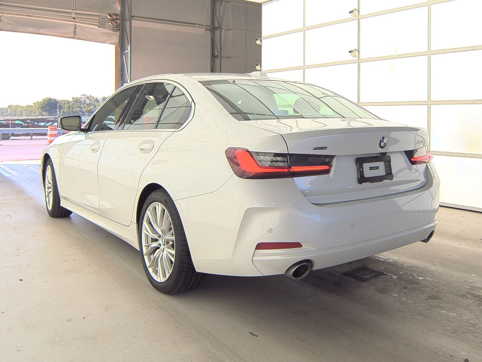2024 BMW 3 Series 330i xDrive AWD