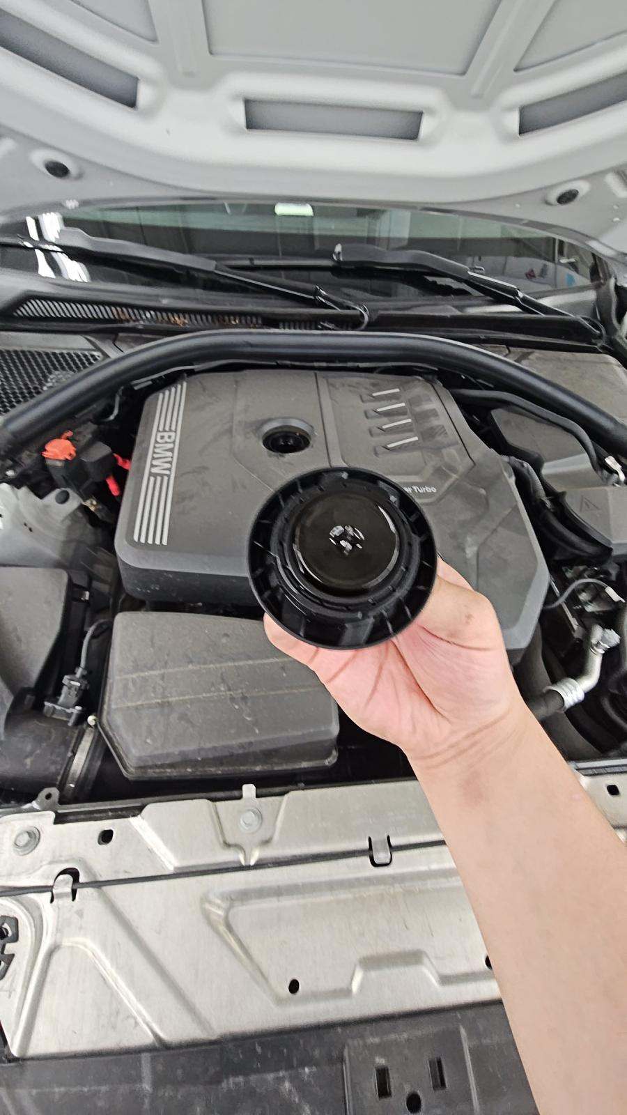 2024 BMW 3 Series 330i xDrive AWD