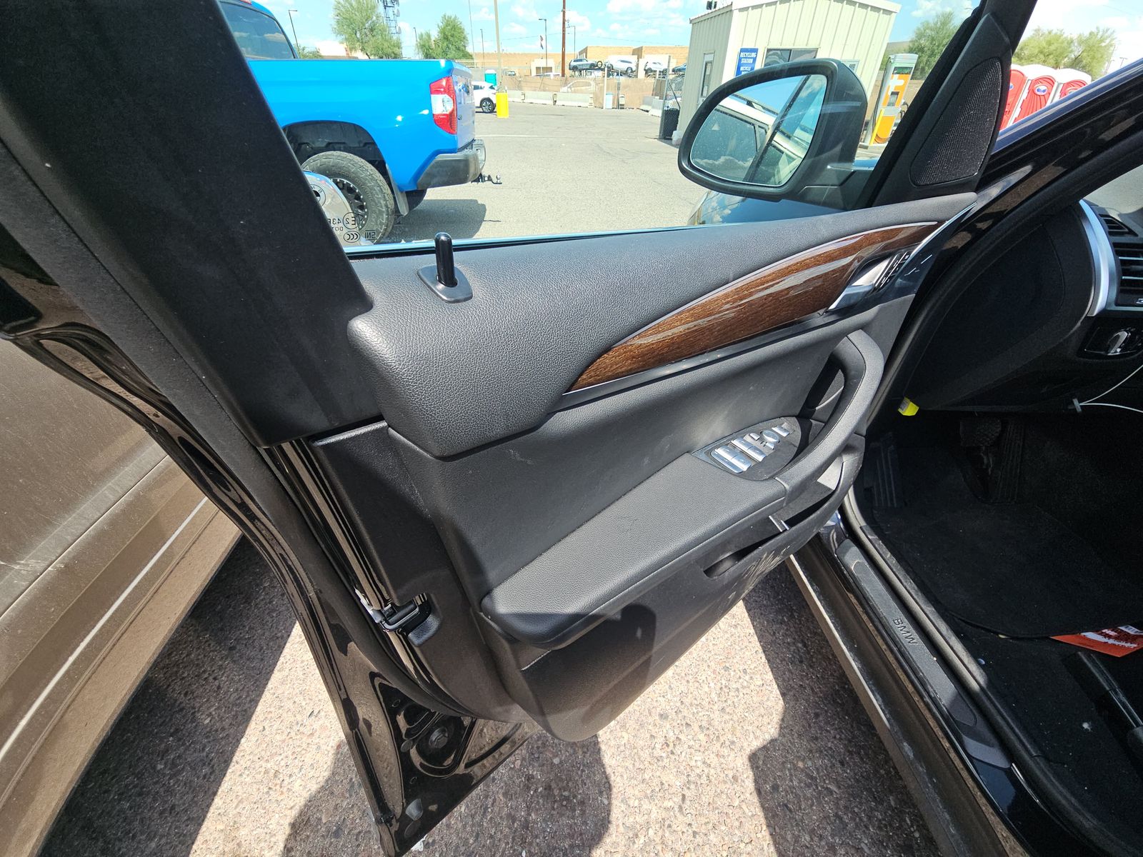 2024 BMW X3 sDrive30i RWD