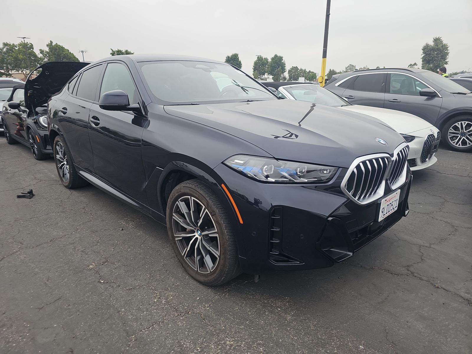 2024 BMW X6 xDrive40i AWD