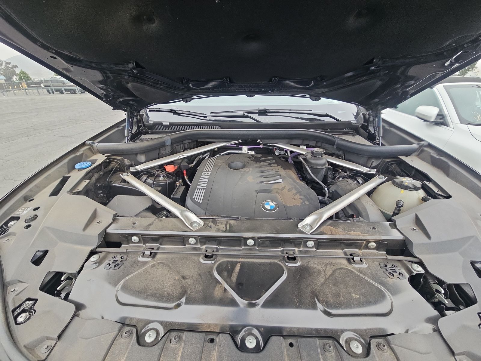 2024 BMW X6 xDrive40i AWD