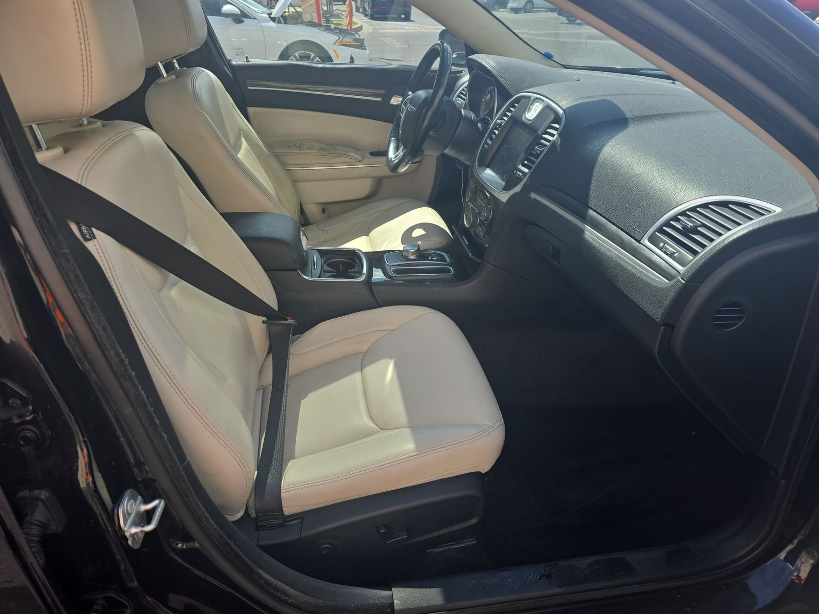 2017 Chrysler 300 Limited RWD