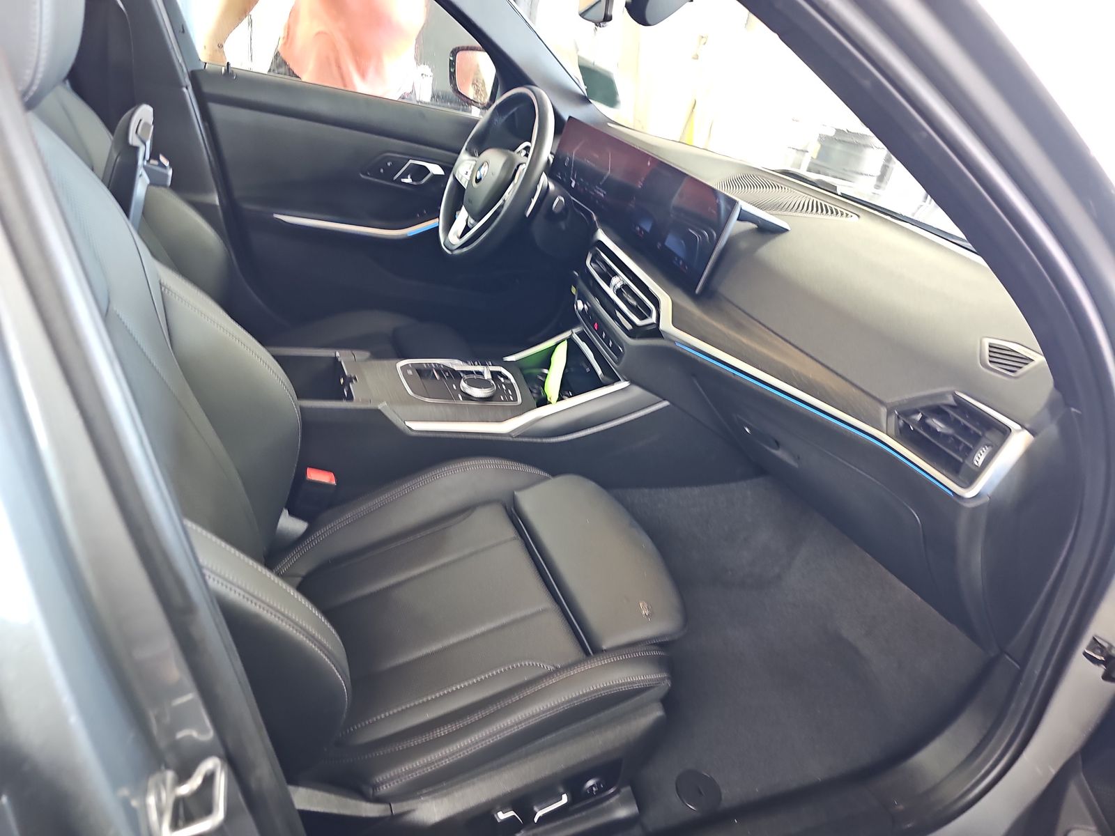 2024 BMW 3 Series 330i xDrive AWD