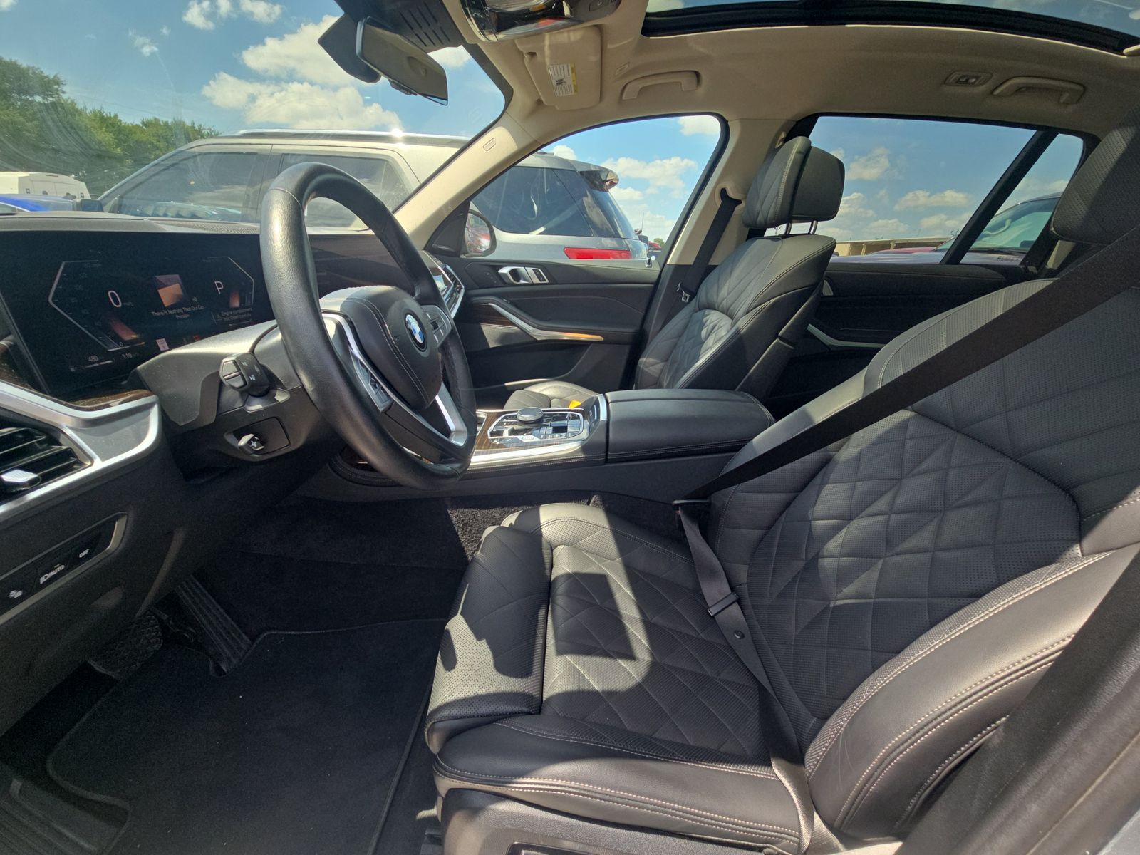 2024 BMW X7 xDrive40i AWD