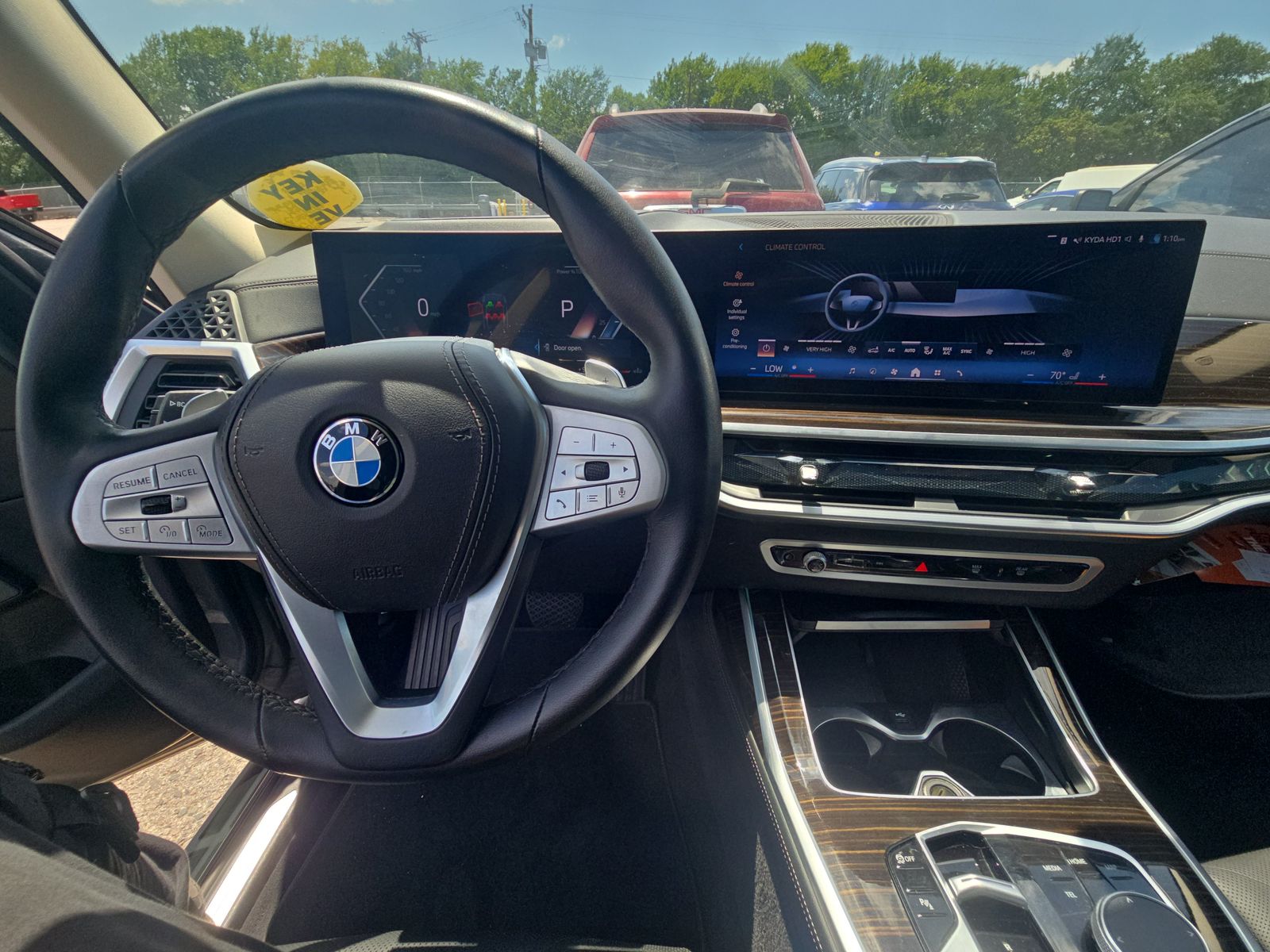 2024 BMW X7 xDrive40i AWD