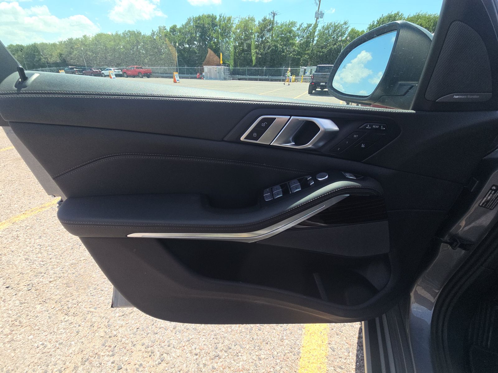 2024 BMW X7 xDrive40i AWD