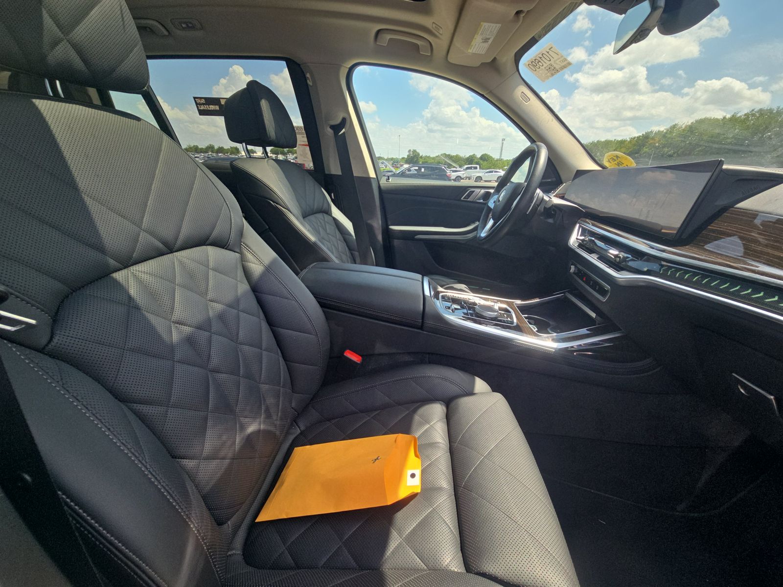 2024 BMW X7 xDrive40i AWD