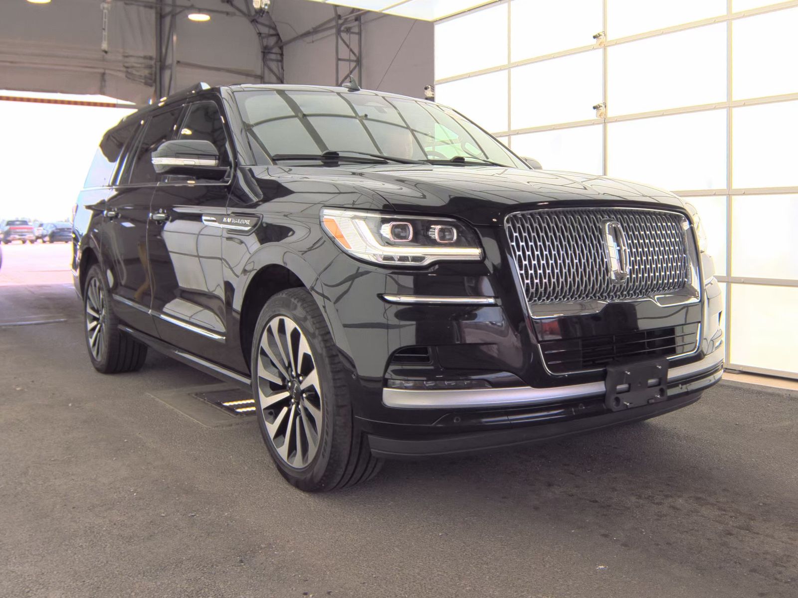 2023 Lincoln Navigator L Reserve AWD