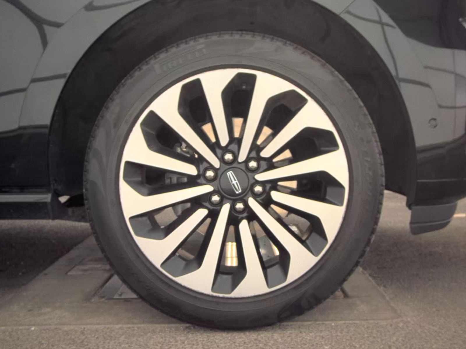 2023 Lincoln Navigator L Reserve AWD