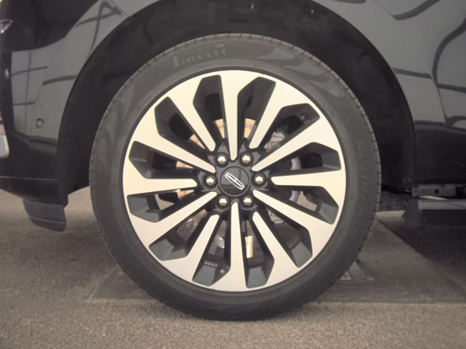 2023 Lincoln Navigator L Reserve AWD