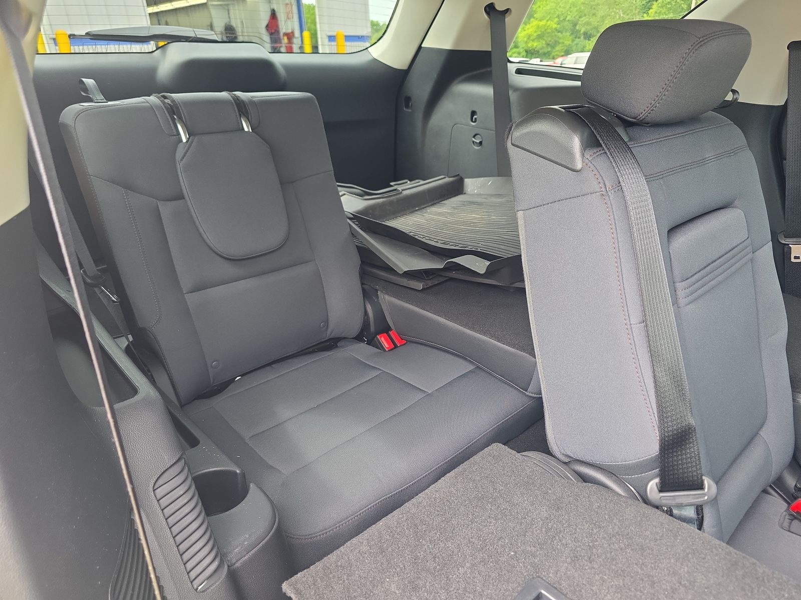 2025 Ford Explorer Active AWD