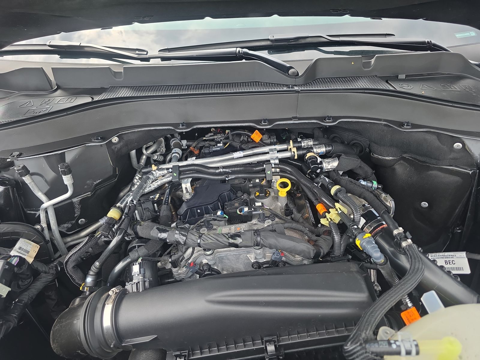 2025 Ford Explorer Active AWD
