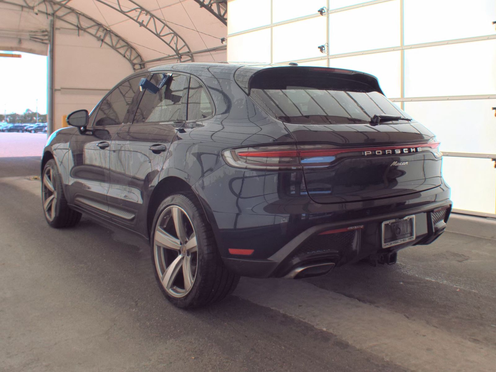 2023 Porsche Macan Base AWD