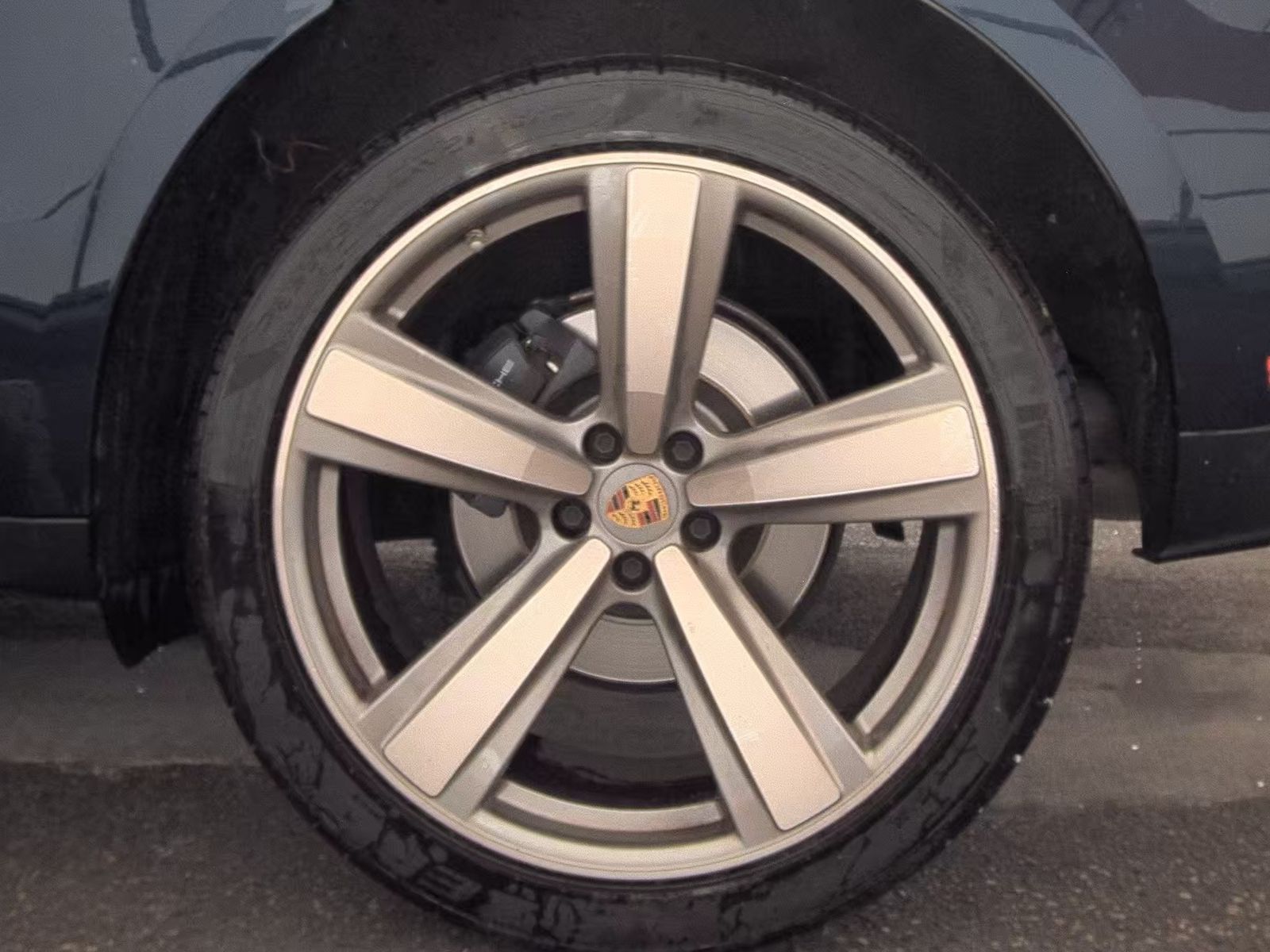 2023 Porsche Macan Base AWD