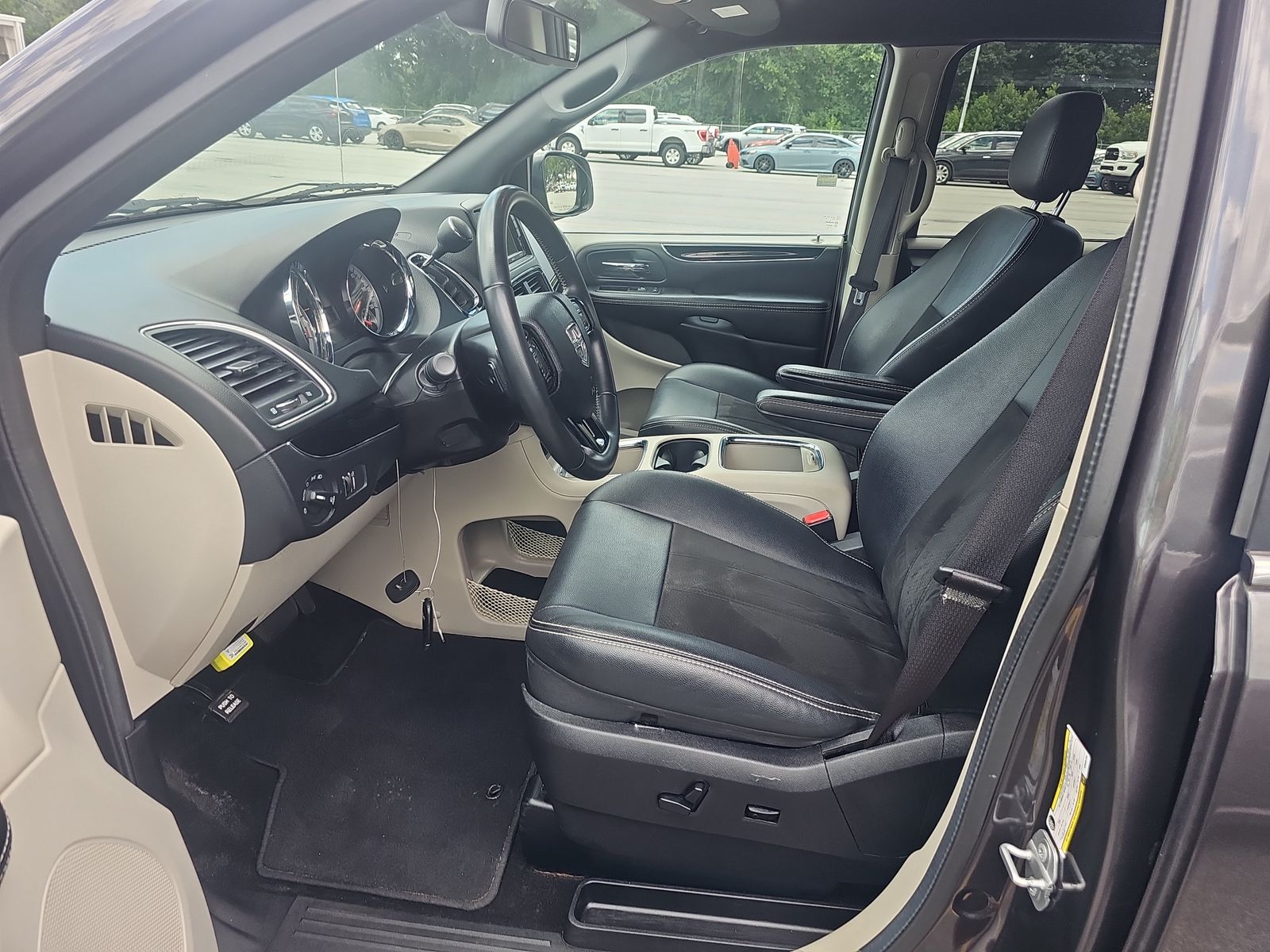 2019 Dodge Grand Caravan SXT FWD
