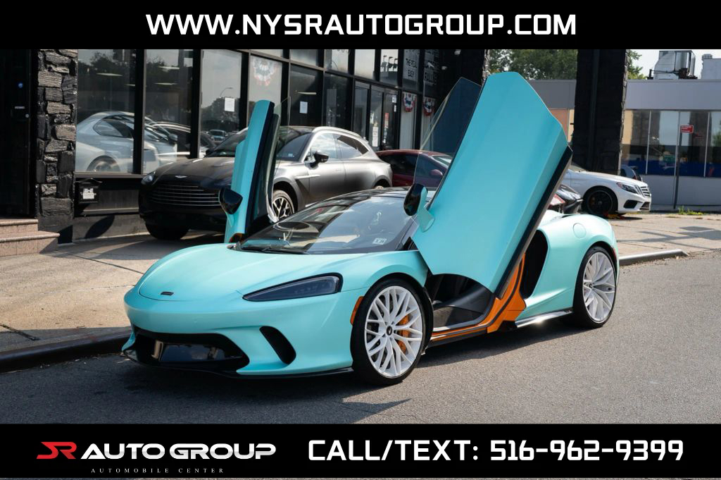 2023 McLaren GT