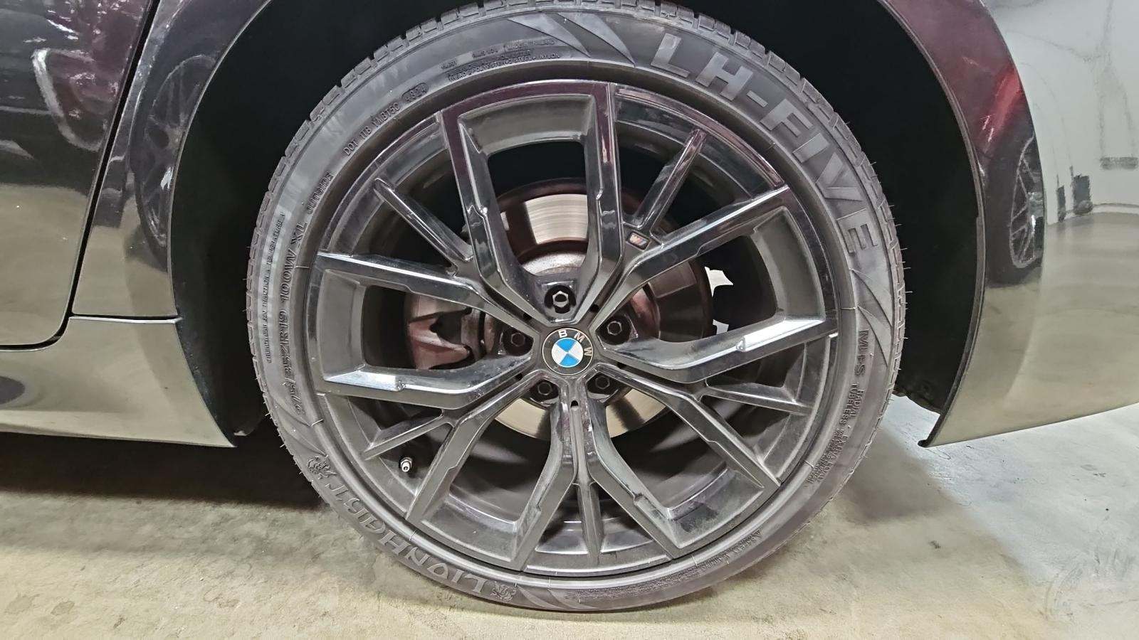 2022 BMW 5 Series 530i RWD