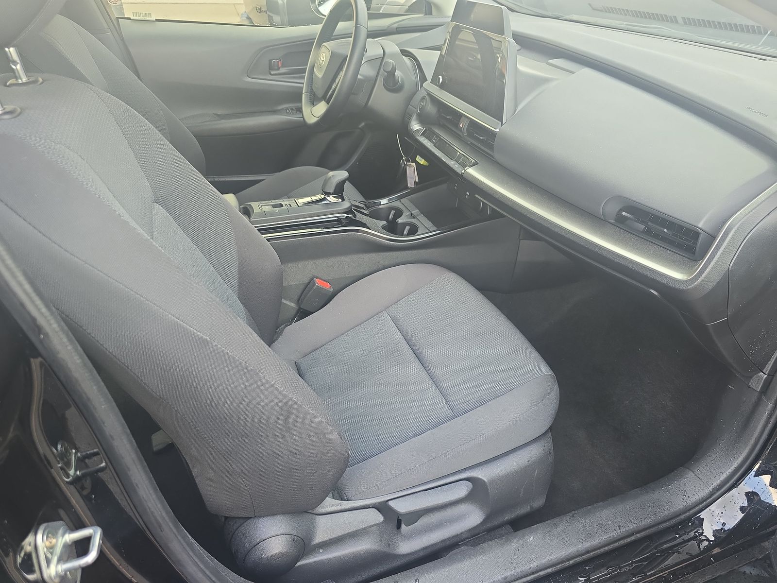 2024 Toyota Prius LE FWD