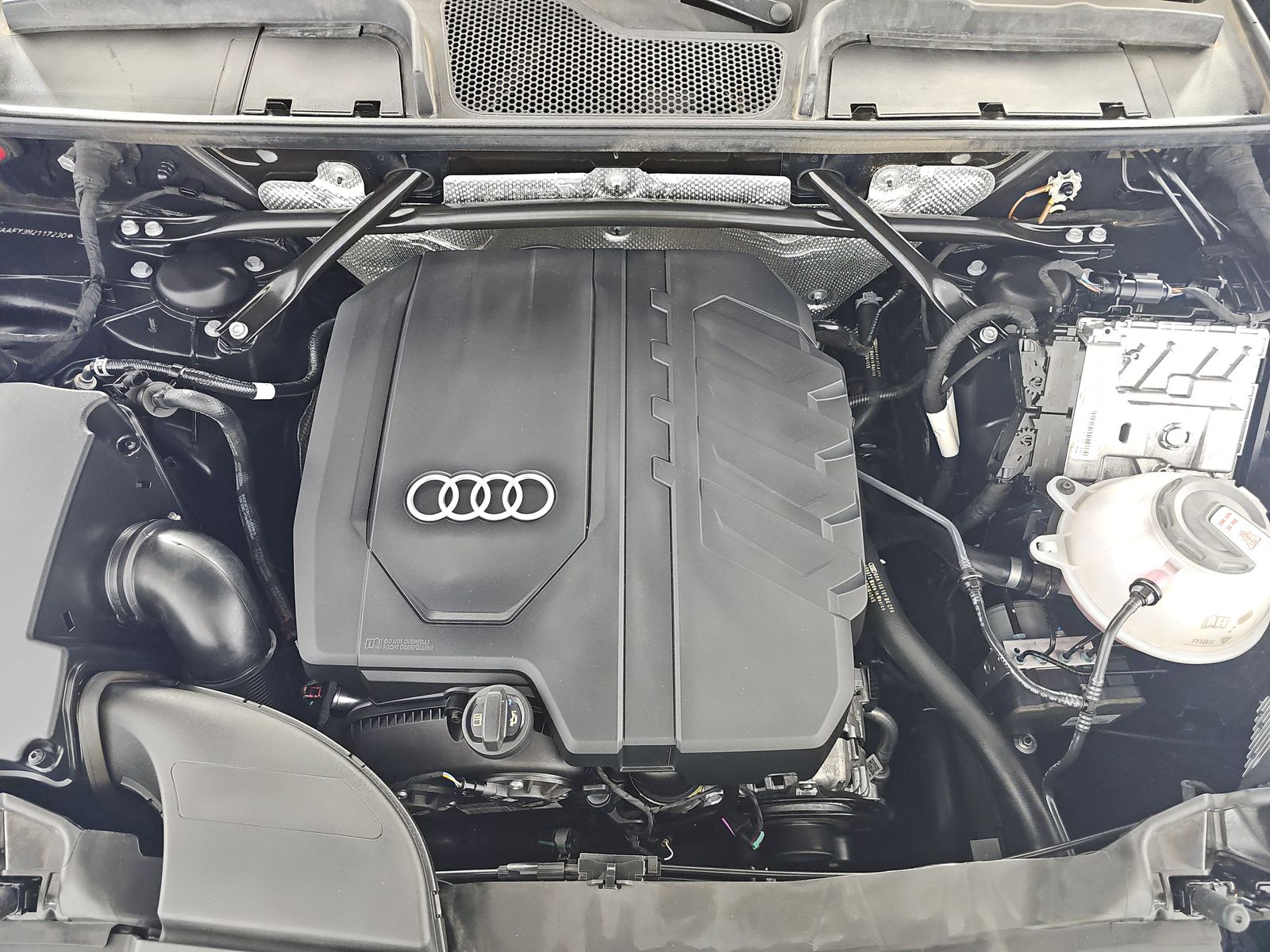 2022 Audi Q5 S line Premium Plus AWD