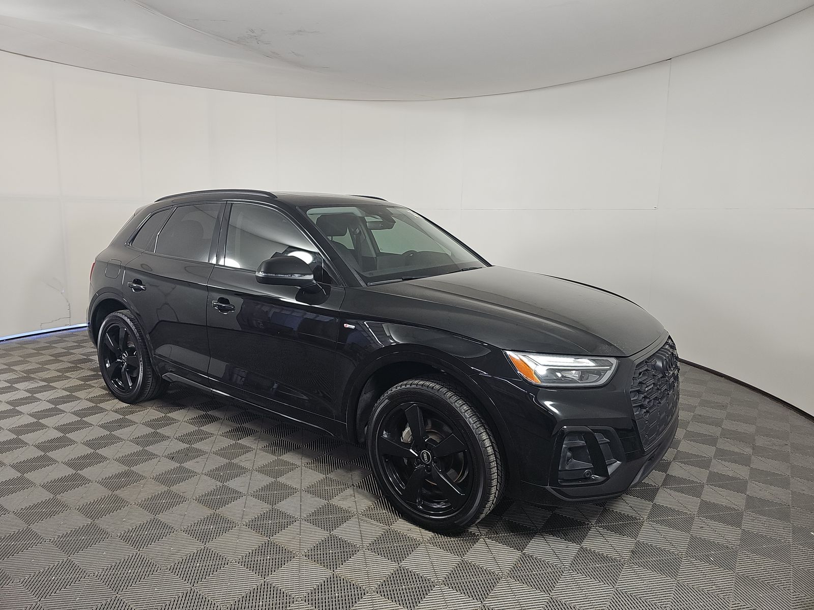 2022 Audi Q5 S line Premium Plus AWD