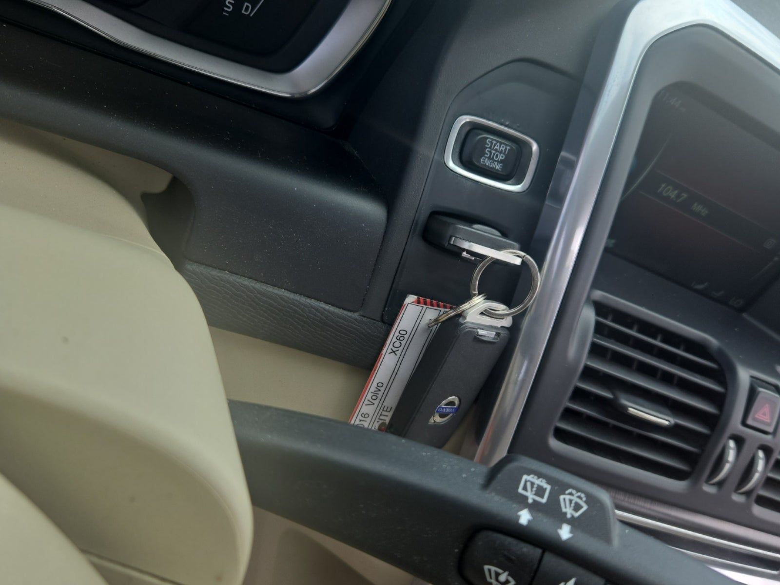 2016 Volvo XC60 T6 AWD