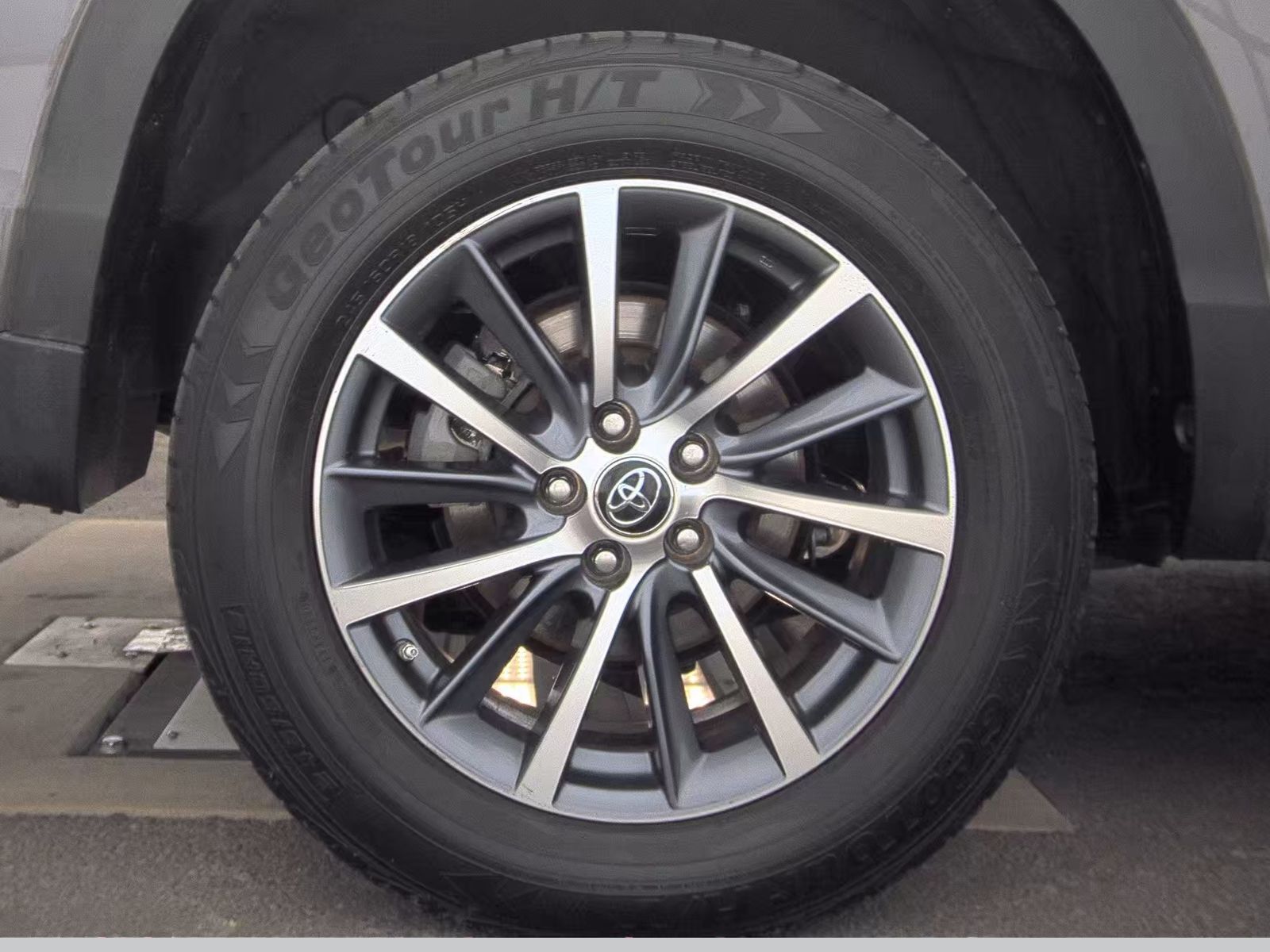 2018 Toyota Highlander XLE FWD