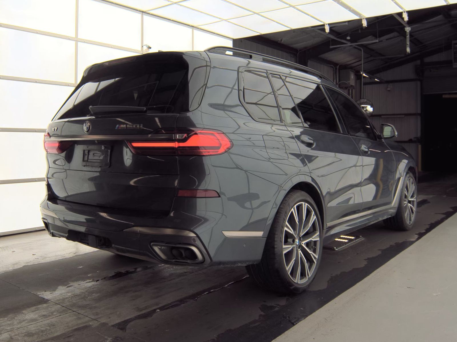 2020 BMW X7 M50i AWD