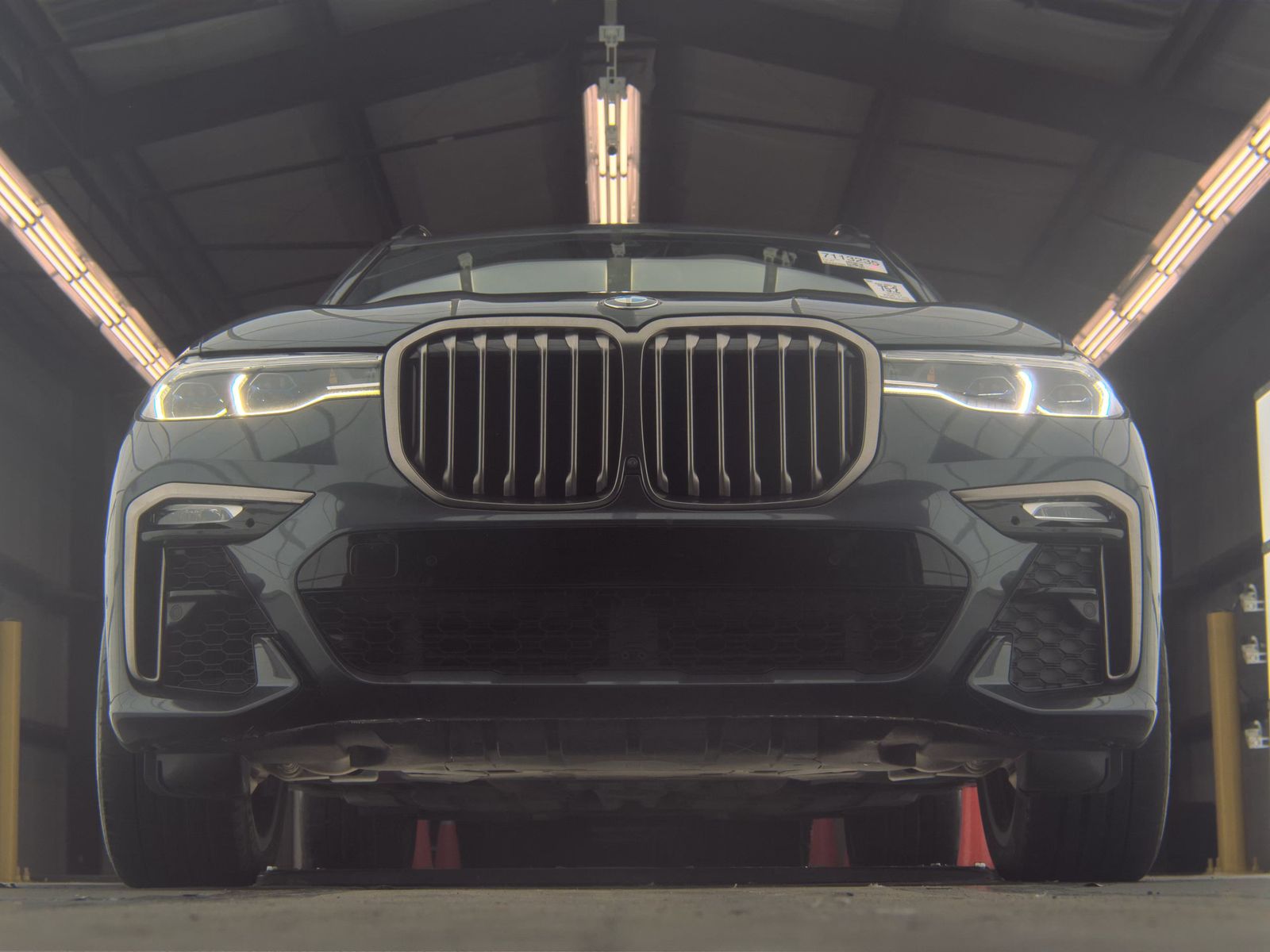 2020 BMW X7 M50i AWD
