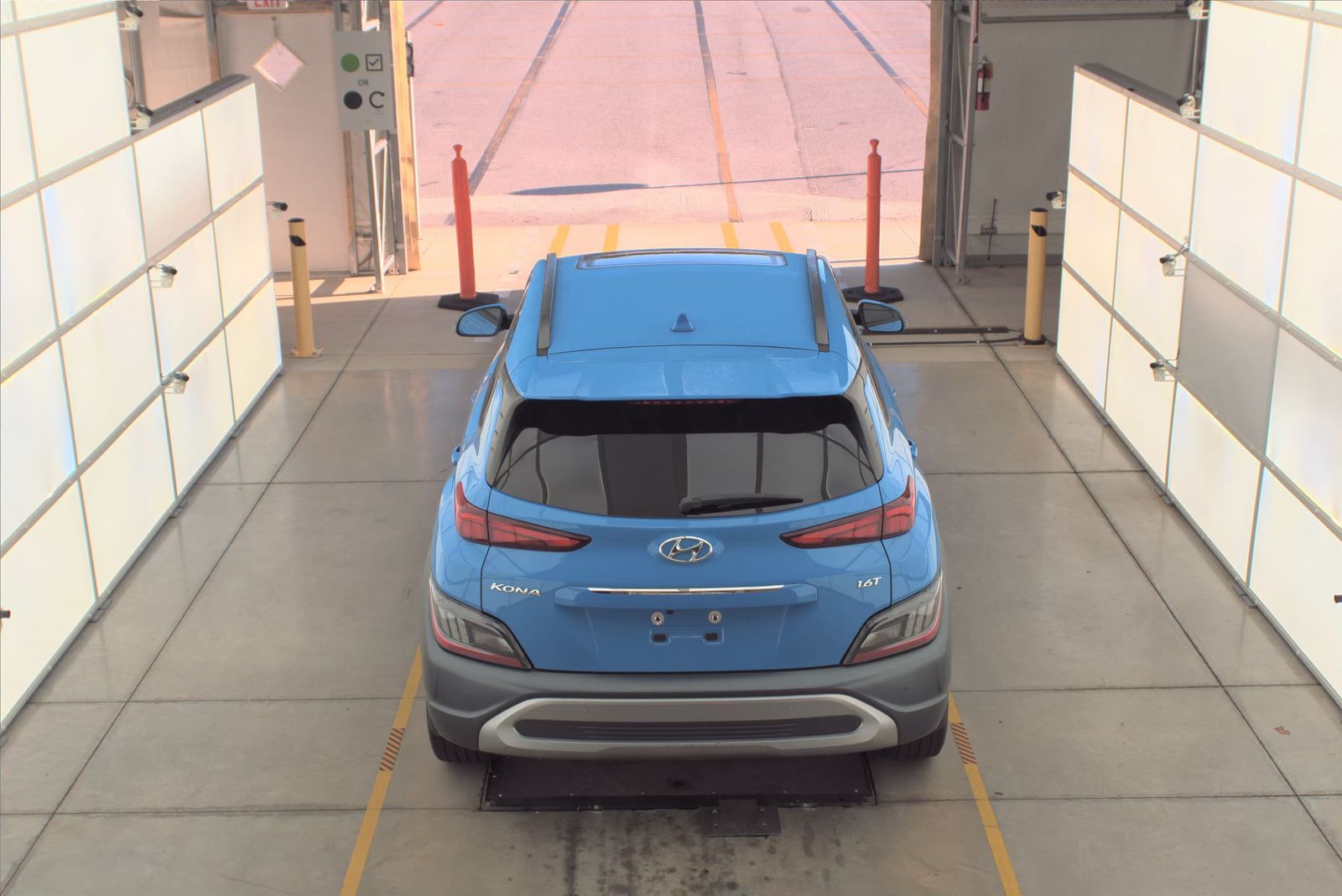 2022 Hyundai Kona Limited FWD