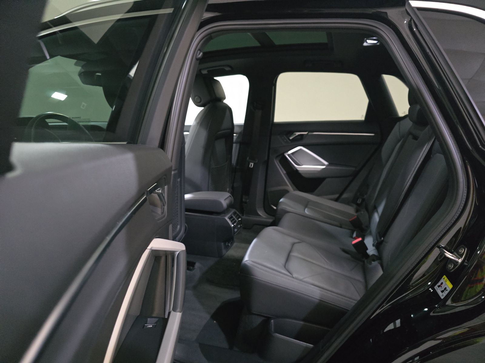 2022 Audi Q3 2.0T S line Premium AWD