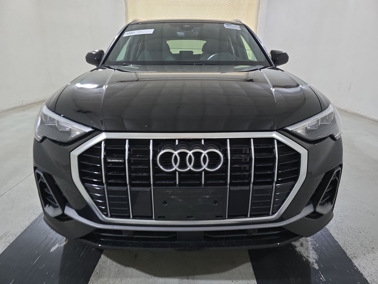 2022 Audi Q3 2.0T S line Premium AWD
