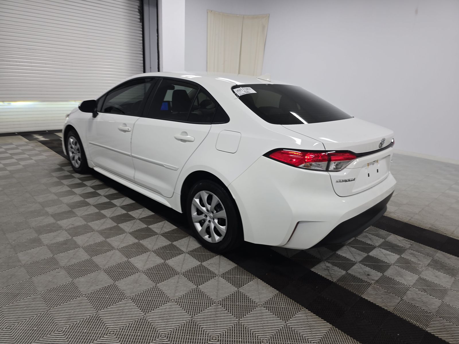 2024 Toyota Corolla LE FWD