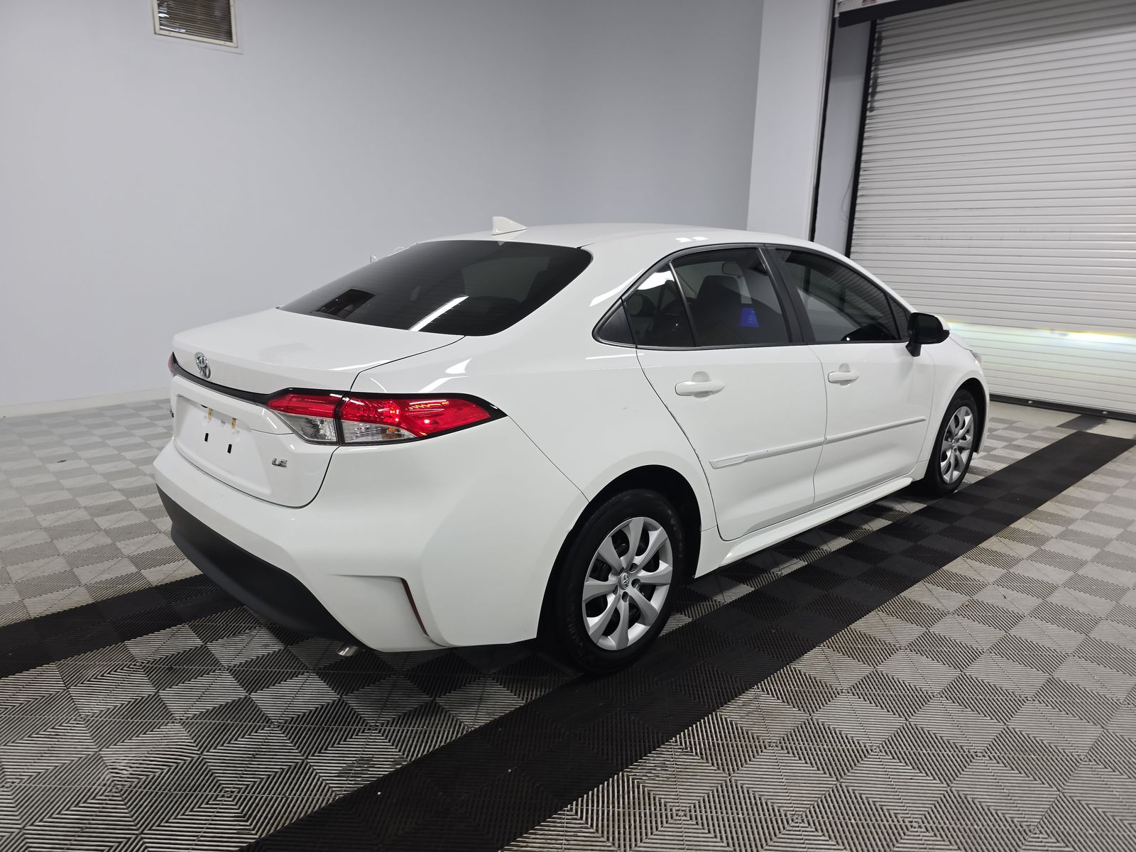 2024 Toyota Corolla LE FWD