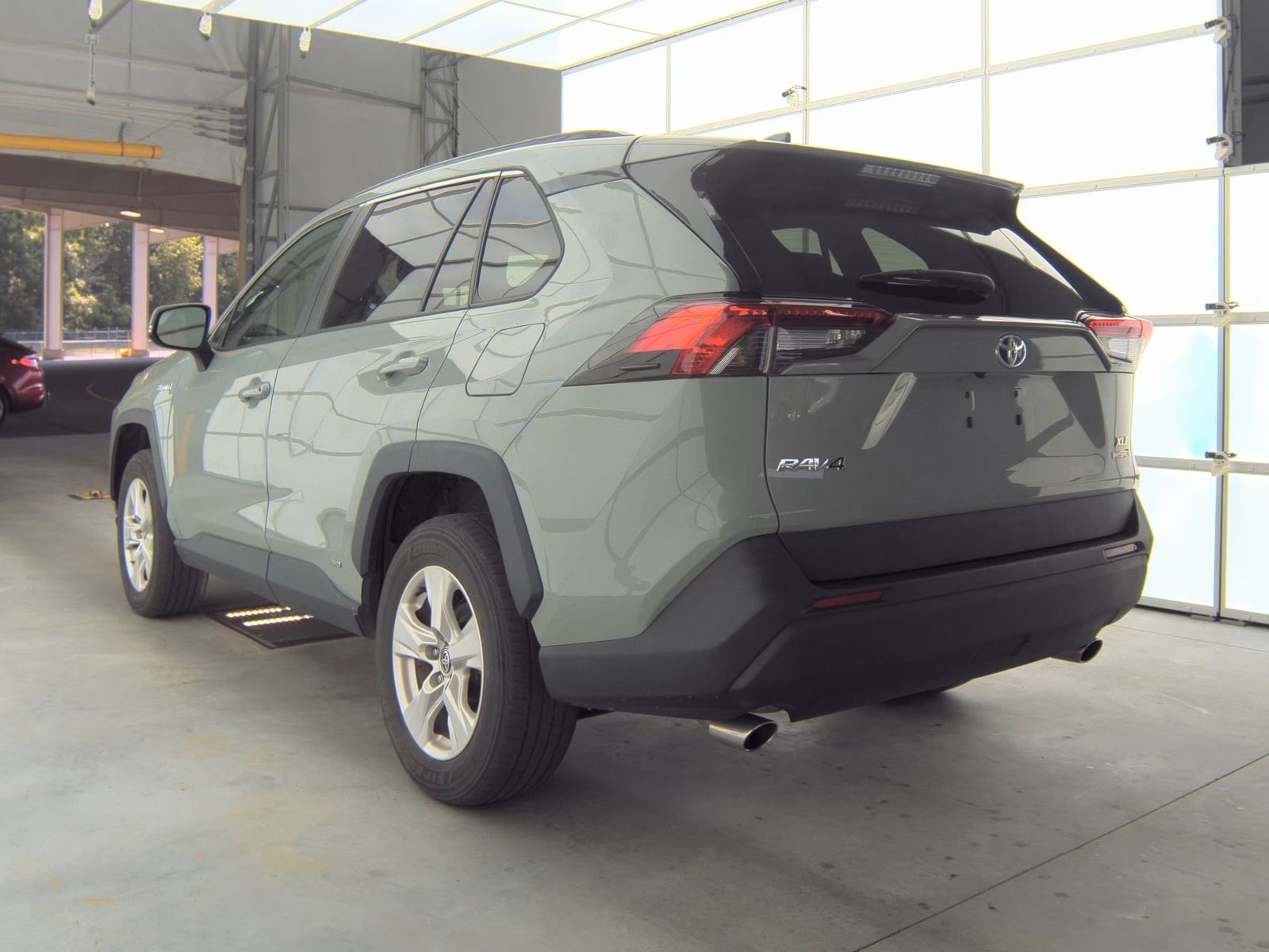 2021 Toyota RAV4 Hybrid XLE AWD