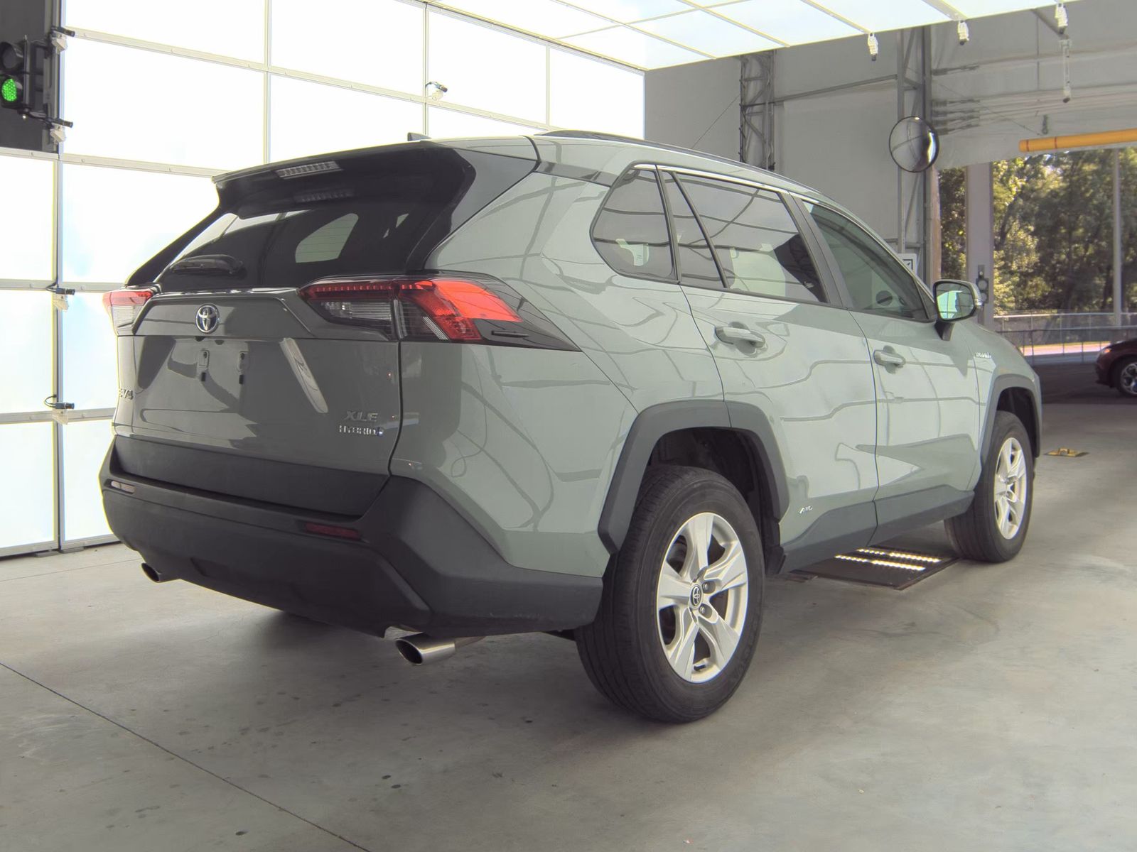 2021 Toyota RAV4 Hybrid XLE AWD