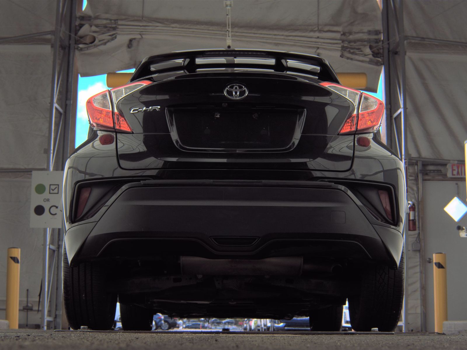 2019 Toyota C-HR XLE FWD