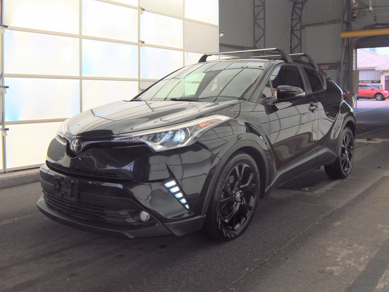 2019 Toyota C-HR XLE FWD